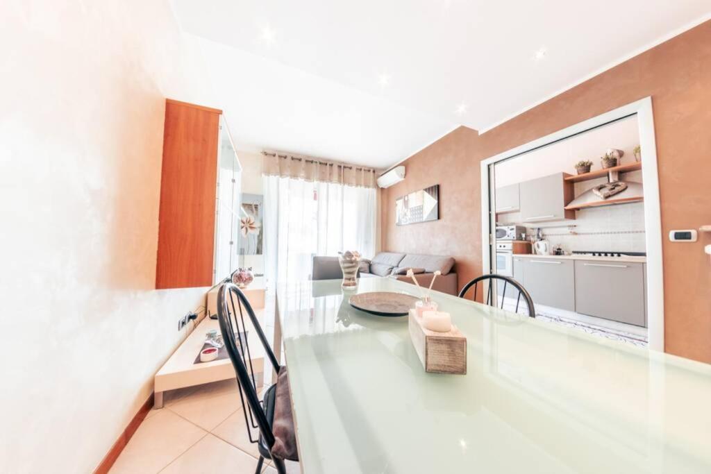 Casa Luca Flexyrent - Parking - A C - Wifi Apartment Рапало Екстериор снимка