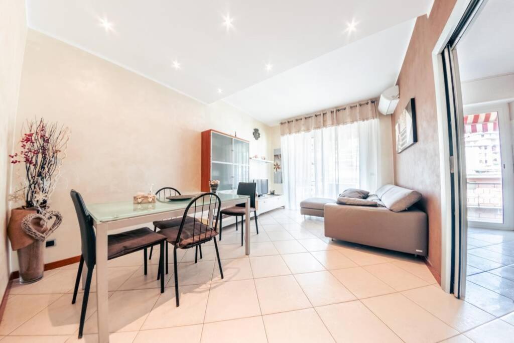 Casa Luca Flexyrent - Parking - A C - Wifi Apartment Рапало Екстериор снимка