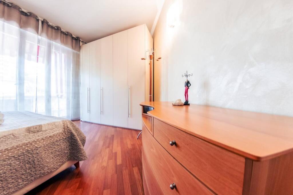 Casa Luca Flexyrent - Parking - A C - Wifi Apartment Рапало Екстериор снимка
