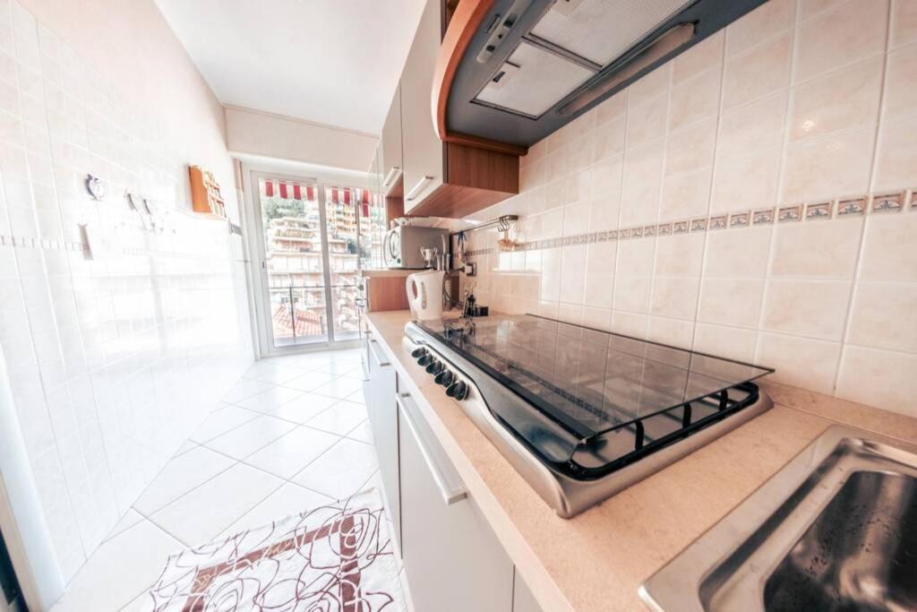 Casa Luca Flexyrent - Parking - A C - Wifi Apartment Рапало Екстериор снимка
