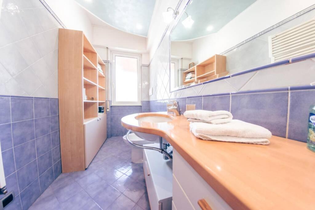 Casa Luca Flexyrent - Parking - A C - Wifi Apartment Рапало Екстериор снимка